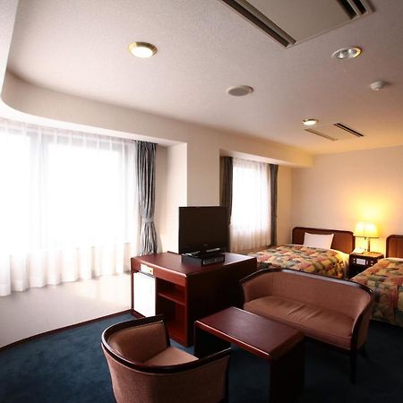 Hotel Ermou Regency Нумадзу Екстериор снимка