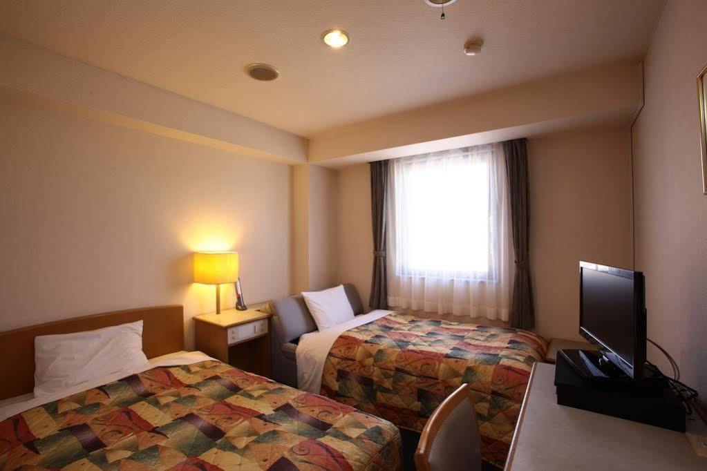 Hotel Ermou Regency Нумадзу Екстериор снимка